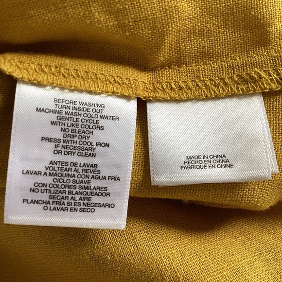 Anne Klein mustard Yellow linen blend button down 3/4 sleeve Top Size Medium - Picture 7 of 8